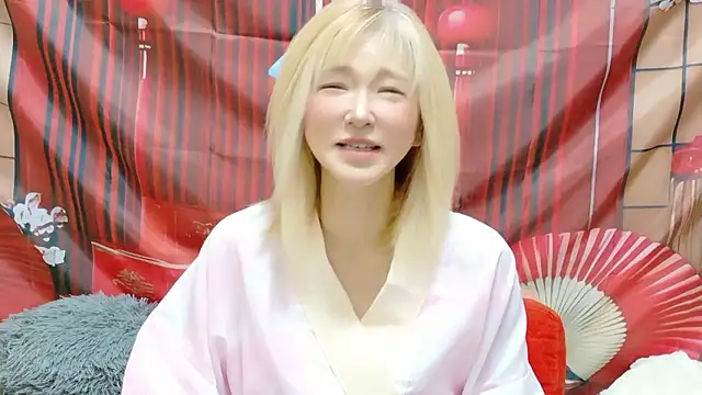 Snapshot of kimagure-fu- chatting on 19, 7, 2026 kimagure-fu- online show from 19, 7, 2026