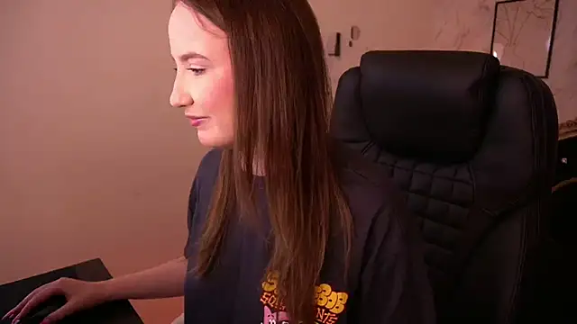 SofieBloom online show from 31, 5, 2026
