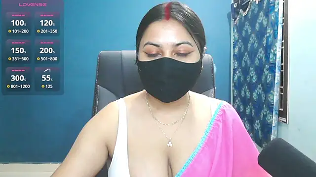 Snapshot of SassyWildCouple chatting on 29, 11, 2025 SassyWildCouple online show from 29, 11, 2025