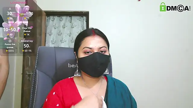 SassyWildCouple online show from 24, 4, 2026