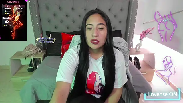 Viviene Price online show from 18, 9, 2025