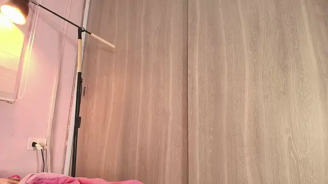 biancaa 18 online show from 17, 10, 2025