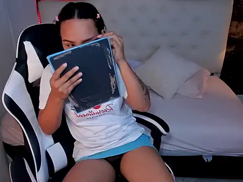 salome rojas  online show from 14, 1, 2026