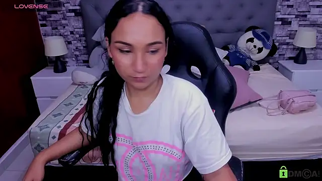 salome rojas  online show from 11, 3, 2026