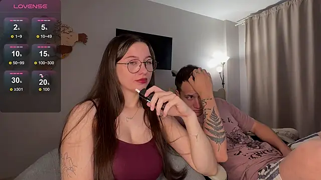 Snapshot of wwow_meow chatting on 28, 9, 2025 wwow meow online show from 28, 9, 2025