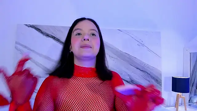 thamiina  online show from 18, 11, 2025