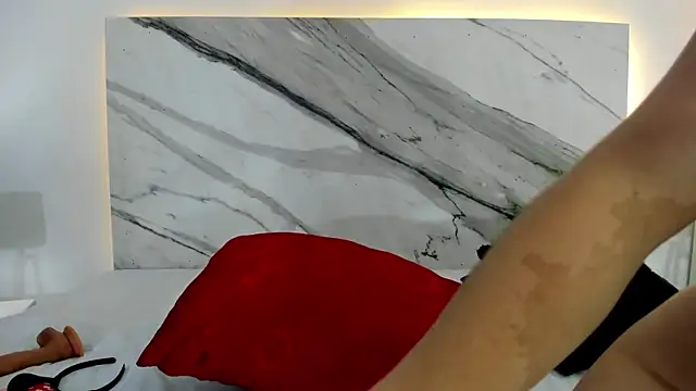 thamiina  online show from 22, 10, 2025