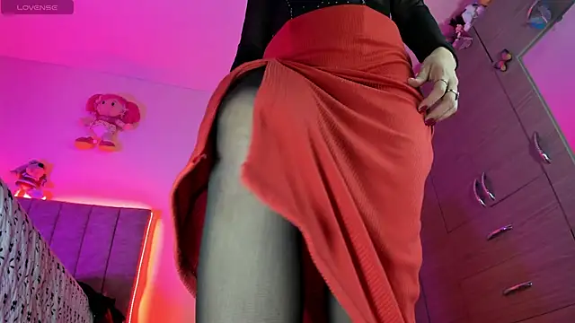 hot Dariana pantyhose online show from 29, 4, 2026