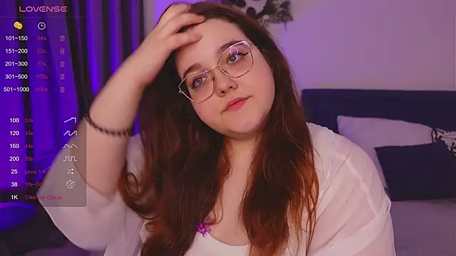 Neko Moor online show from 17, 12, 2025