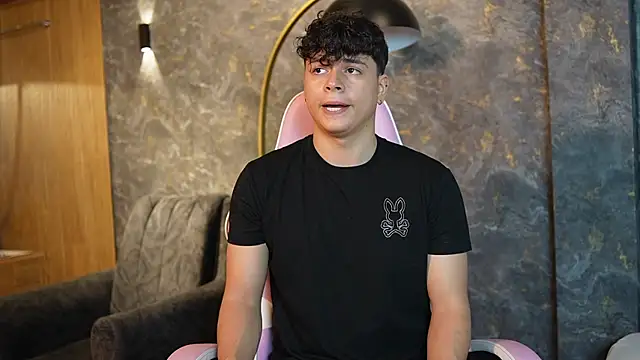 Snapshot of Ethan_occonor chatting on 10, 11, 2025 Ethan occonor online show from 10, 11, 2025