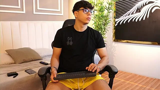 Ethan occonor online show from 18, 12, 2025