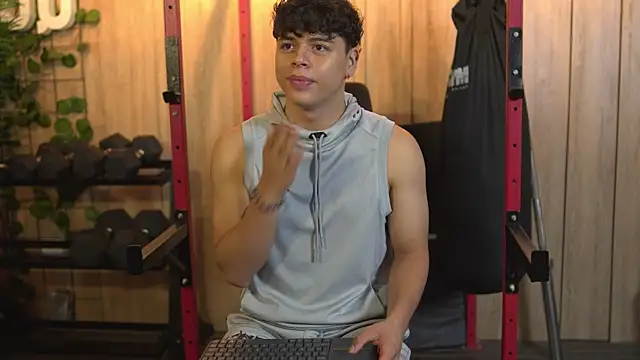 Snapshot of Ethan_occonor chatting on 22, 10, 2025 Ethan occonor online show from 22, 10, 2025