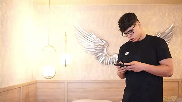 Snapshot of Ethan_occonor chatting on 29, 11, 2025 Ethan occonor online show from 29, 11, 2025