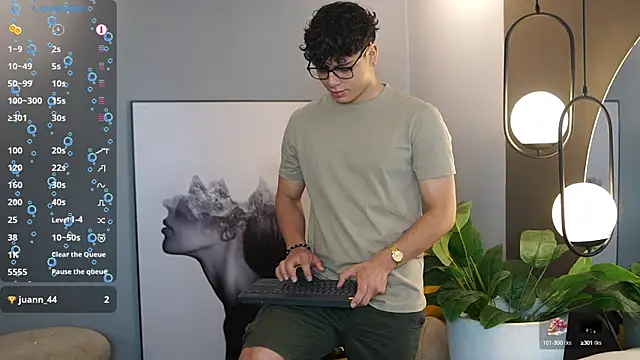 Snapshot of Ethan_occonor chatting on 16, 10, 2025 Ethan occonor online show from 16, 10, 2025