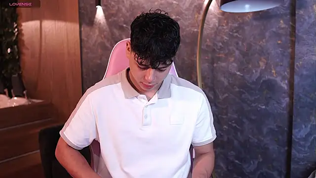 Snapshot of Ethan_occonor chatting on 22, 11, 2025 Ethan occonor online show from 22, 11, 2025