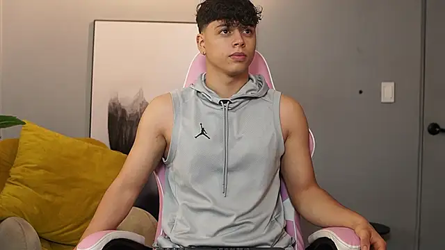 Snapshot of Ethan_occonor chatting on 30, 10, 2025 Ethan occonor online show from 30, 10, 2025