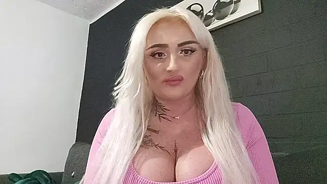 AnastasiaLips online show from 16, 12, 2025