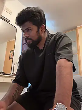 Snapshot of CrazyShashank chatting on 3, 10, 2025 CrazyShashank online show from 3, 10, 2025