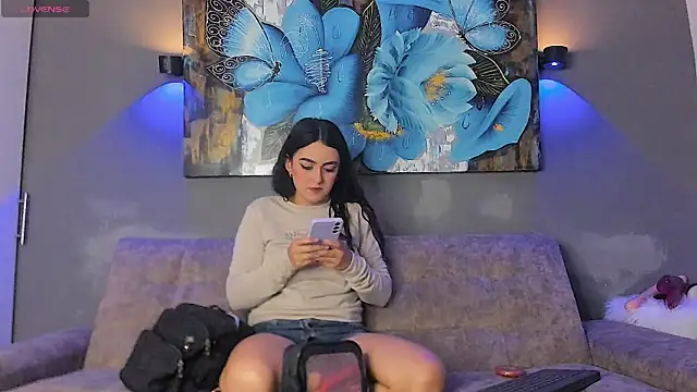 elizabeth lamer online show from 10, 4, 2026