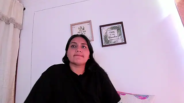 selena jhonson online show from 17, 11, 2025