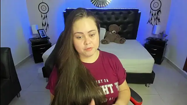 LolaVillalobos online show from 23, 9, 2025