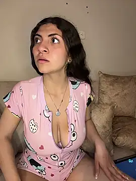 arieel  722 online show from 3, 12, 2025