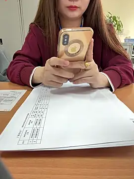 Snapshot of PhuongNhi21 chatting on 3, 11, 2025 PhuongNhi21 online show from 3, 11, 2025