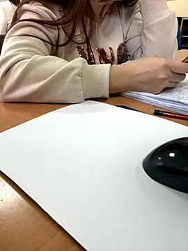 Snapshot of PhuongNhi21 chatting on 22, 11, 2025 PhuongNhi21 online show from 22, 11, 2025