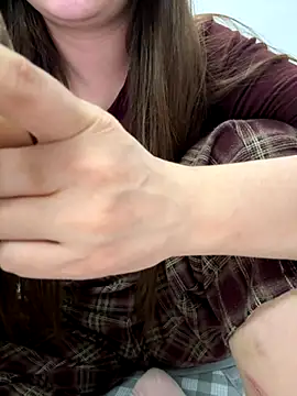 Snapshot of PhuongNhi21 chatting on 2, 11, 2025 PhuongNhi21 online show from 2, 11, 2025