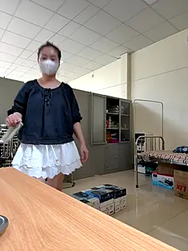 Snapshot of PhuongNhi21 chatting on 14, 10, 2025 PhuongNhi21 online show from 14, 10, 2025