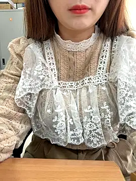 Snapshot of PhuongNhi21 chatting on 25, 10, 2025 PhuongNhi21 online show from 25, 10, 2025