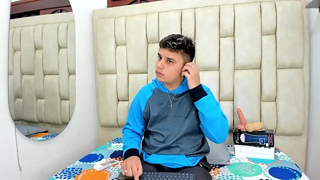 DavilANDkevin2 online show from 18, 11, 2025