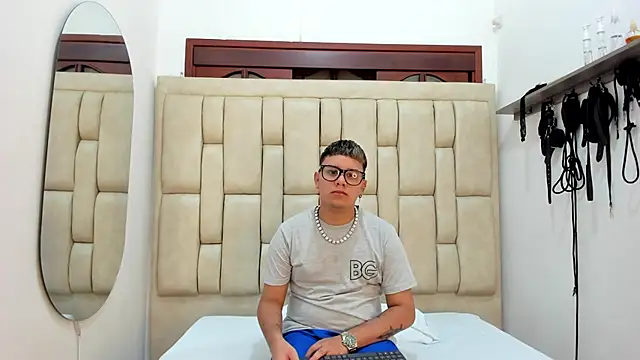 DavilANDkevin2 online show from 20, 10, 2025