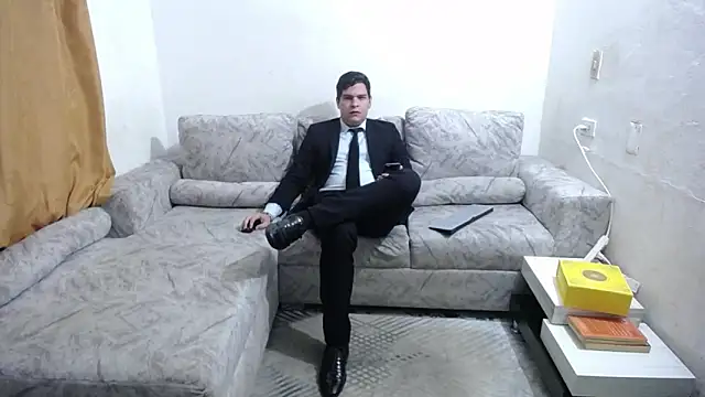 Victor Maitland online show from 24, 3, 2026