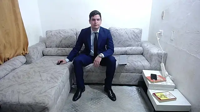 Victor Maitland online show from 3, 3, 2026