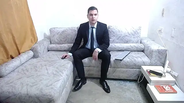 Victor Maitland online show from 28, 11, 2025