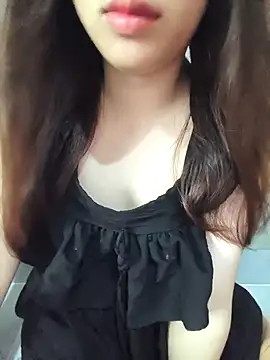 Snapshot of July_9- chatting on 8, 10, 2025 July 9- online show from 8, 10, 2025