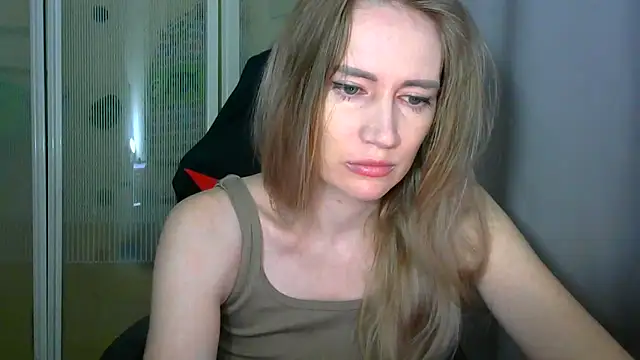 JessFoxxx online show from 25, 3, 2026