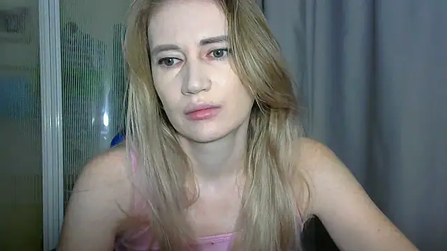 JessFoxxx online show from 12, 11, 2025