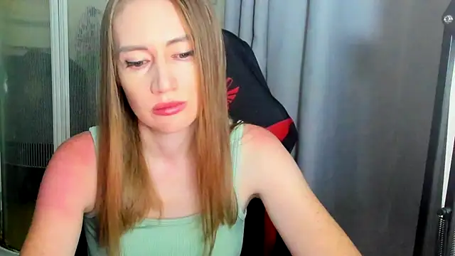 JessFoxxx online show from 17, 6, 2026