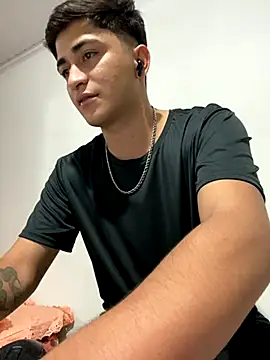 Tavinho067 online show from 31, 10, 2025