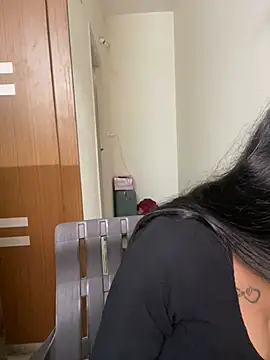 its ur flora online show from 17, 4, 2026