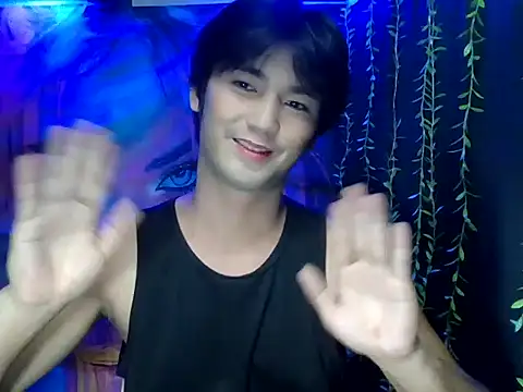 miss lolalops online show from 21, 12, 2025