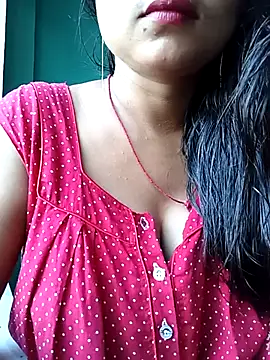 Desi couple305 online show from 28, 9, 2025