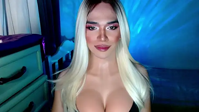 lusciousgirlx online show from 13, 11, 2025