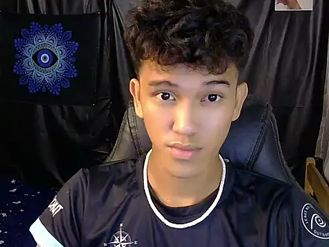 kenbigcockxx online show from 21, 2, 2026