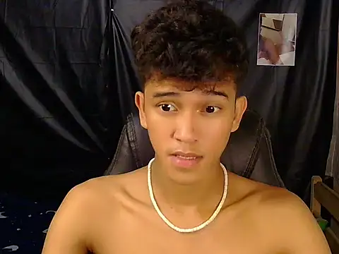 kenbigcockxx online show from 24, 2, 2026