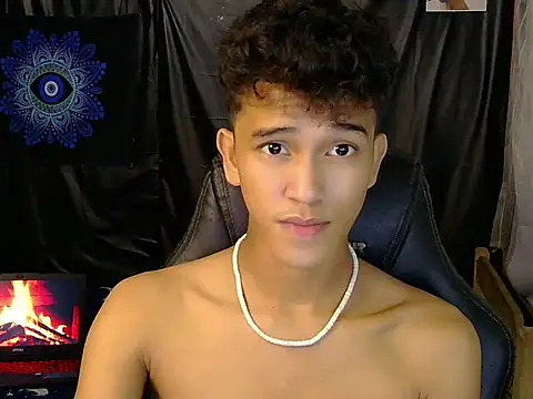 kenbigcockxx online show from 19, 2, 2026