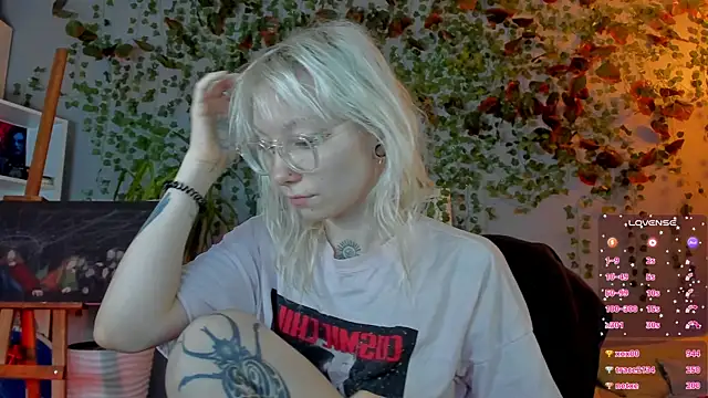 Snapshot of tattoo_art_baby chatting on 6, 7, 2026 tattoo art baby online show from 6, 7, 2026