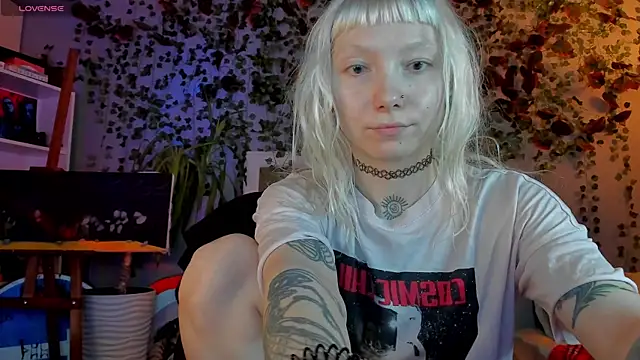 Snapshot of tattoo_art_baby chatting on 1, 8, 2026 tattoo art baby online show from 1, 8, 2026